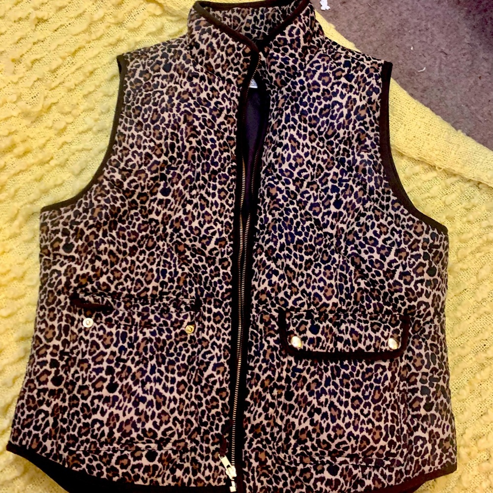 Women’s J. Crew leopard vest large